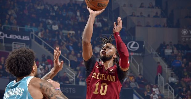  米切尔40分骑士加时力克尼克斯  